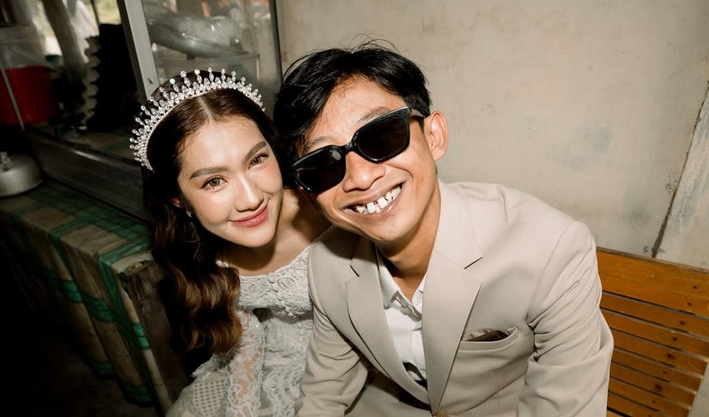 Yono Bakrie dan&nbsp;Vini Caroline Menikah.