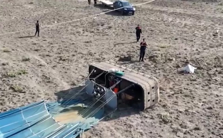 Tragedi balon udara jatuh di Turki sebabkan puluhan wisatawan terluka. Termasuk dari Indonesia.
