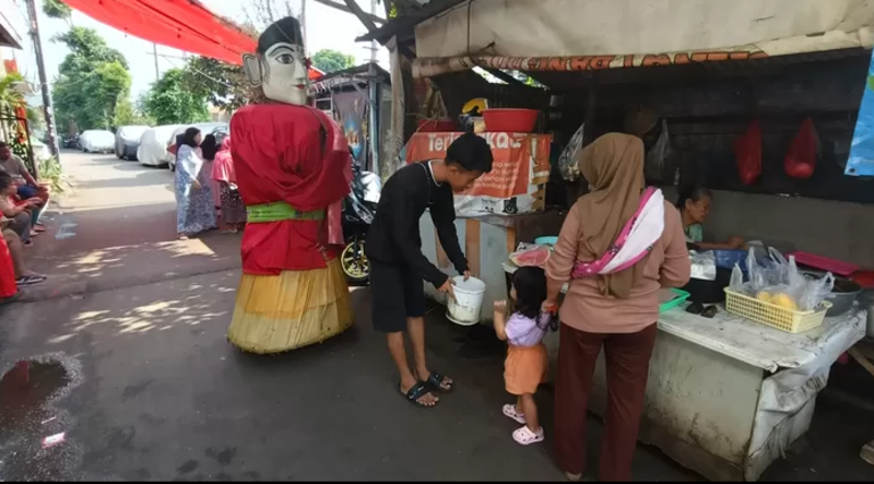 LARANGAN: Pemprov Jakarta berencana melarang Ondel-ondel dibuat untuk mengamen di jalanan