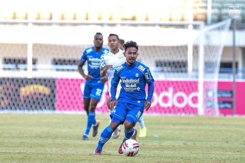 GELANDANG ENERGIK: Gian Zola resmi berkostum Barito Putera di Liga 2 musim 2025-2026