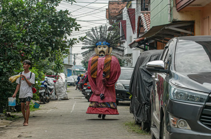 IKON BUDAYA BETAWI: Ondel-Ondel ternyata pernah menjadi sarana ritual tolak bala