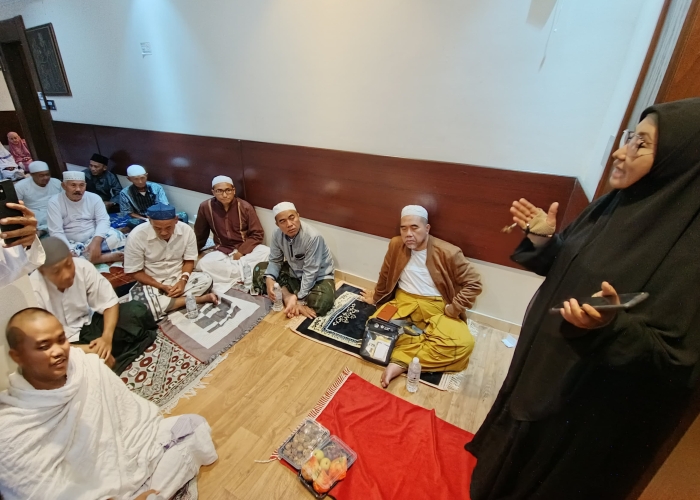 Pemkab Banyuwangi sosialisasikan Sekolah Rakyat di Makkah.