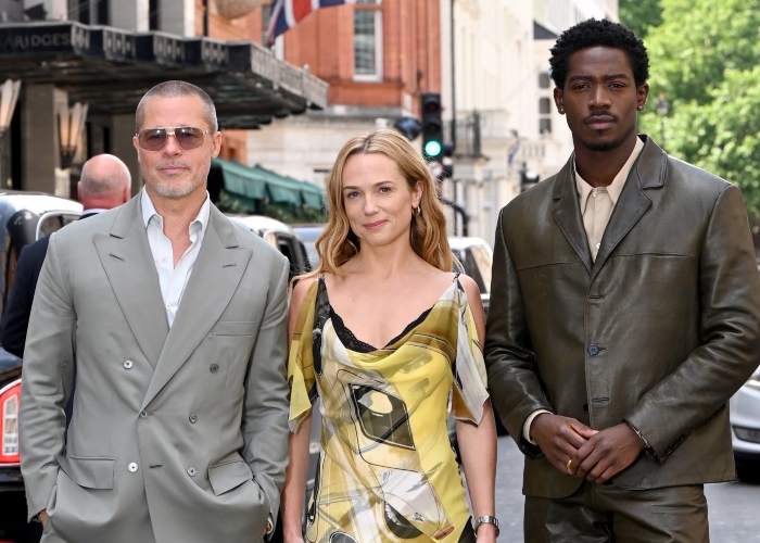 Film F1 hadirkan Brad Pitt, Damson Idris, dan Kerry Condon dalam aksi nyata di sirkuit F1, tayang global 25 Juni.