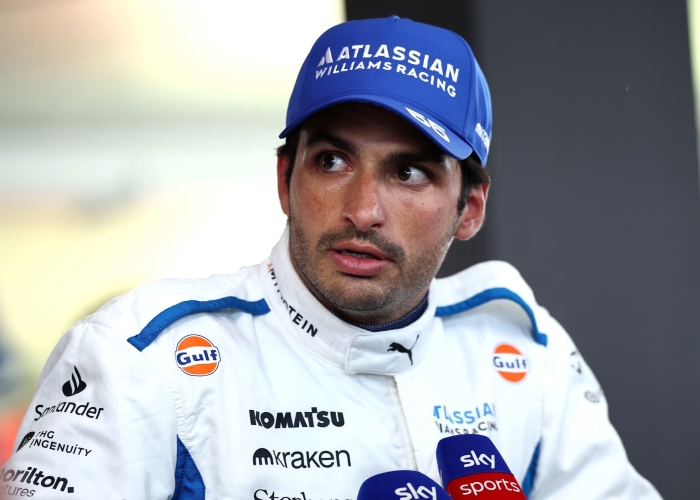 Carlos Sainz minta Williams regroup usai double DNF di GP Austria.