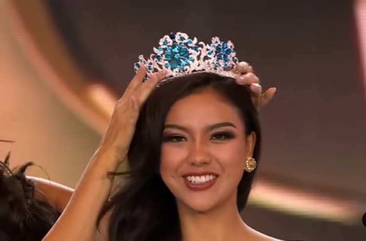 Puteri Indonesia 2025 Firsta Yufi Amarta Putri meraih TOP 24 Miss Supranational 2025 & Miss Supranational Asia & Oceania 2025.