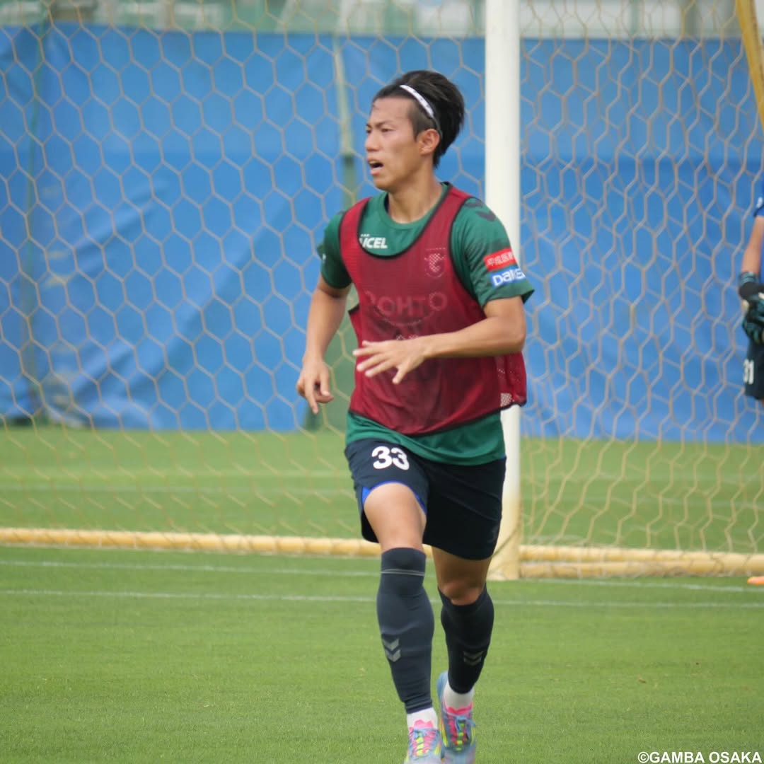 Persiapan pemain Gamba jelang laga Derby Osaka.