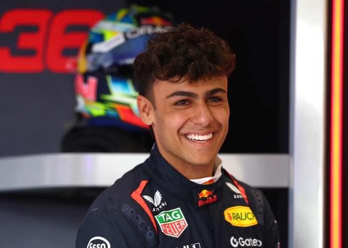 Arvid Lindblad dan Paul Aron kagum usai debut FP1 di F1 GP Inggris.