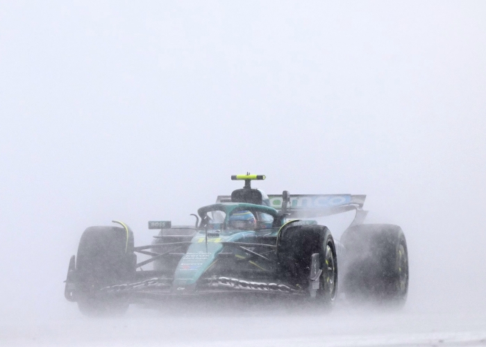 Strategi Aston Martin gagal di F1 GP Inggris membuat Fernando Alonso hanya bisa finis di P9.