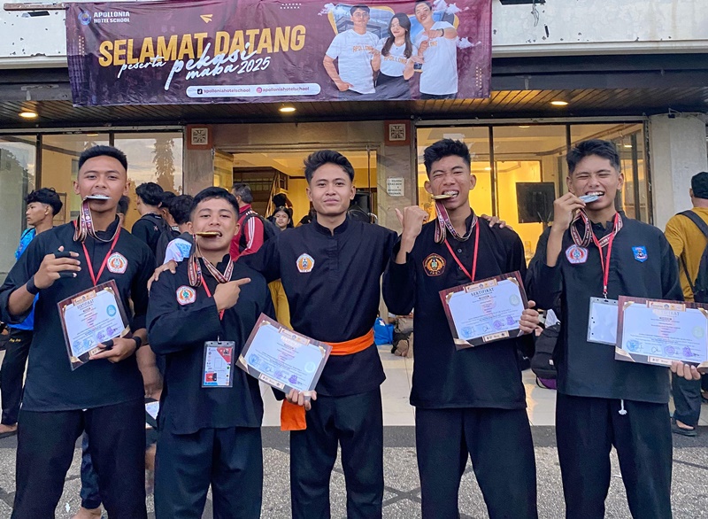 PRESTASI: Kontingen Smadatara yang meraih prestasi dalam ajang Bali Arisaka Championship 2025 di Kota Denpasar, Bali pada Minggu hingga Senin (6-7/7).