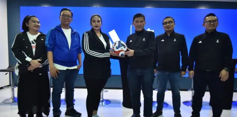 BOLA: Super League dan Championship akan gunakan bola dari Adidas