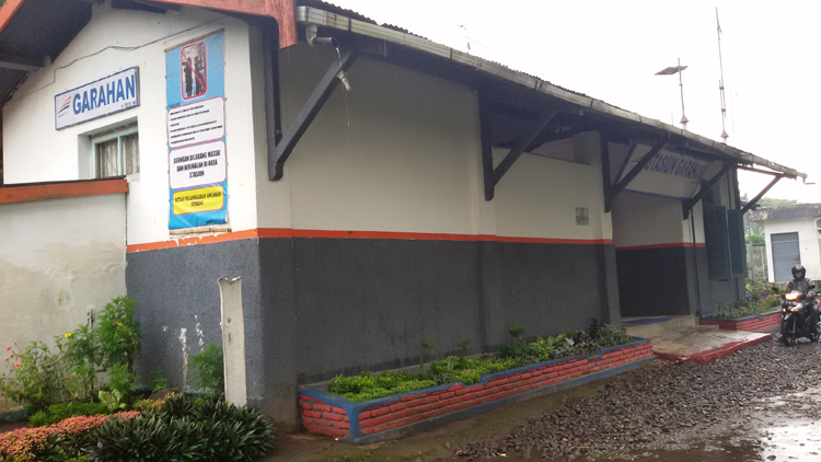 Dishub Jember mengusulkan kepada PT KAI DAOP 9 agar kereta api menambah titik pemberhentian. Salah satunya di Stasiun Garahan.