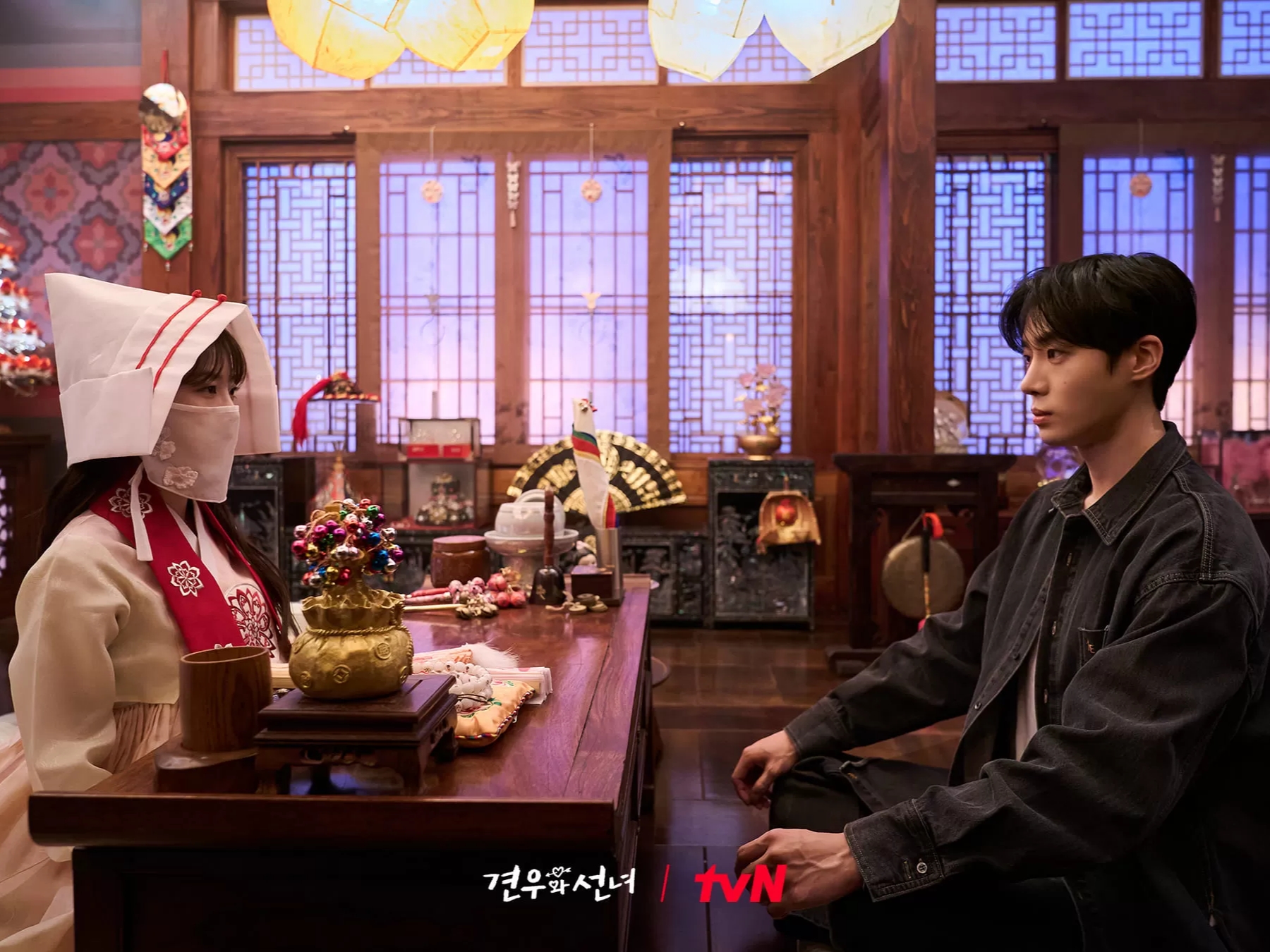 Poster drama Korea Head Over Heels