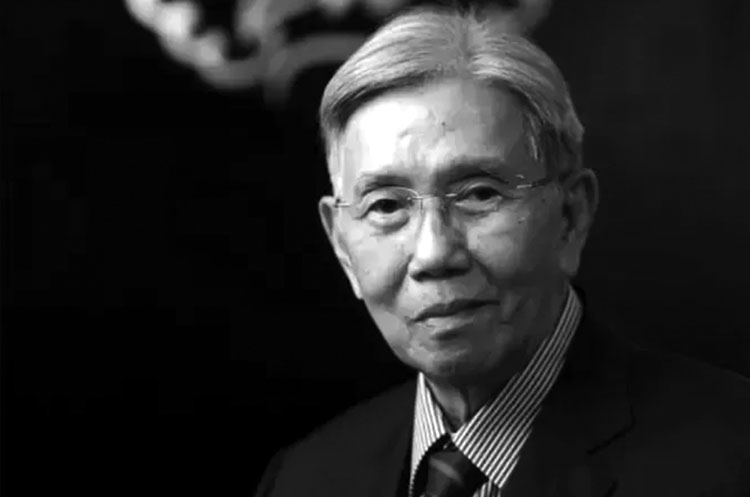 Kwik Kian Gie, eks Menko Ekonomi era Presiden Gus Dur meninggal dunia di usia 90 tahun.