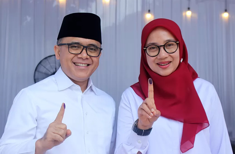 Abdullah Azwar Anas dan Ipuk Fiestiandani