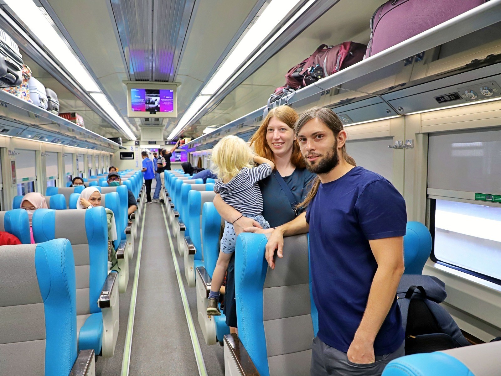 KAI catat rekor tertinggi dua tahun, 85 ribu turis asing naik kereta Juli 2025.
