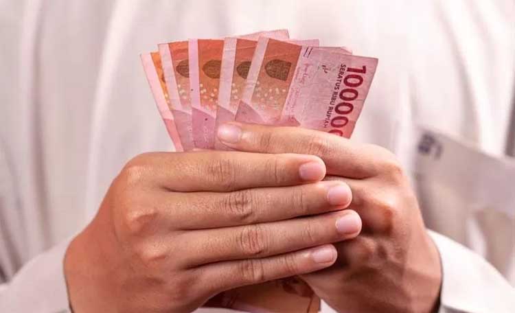 Ilustrasi mengambil bansos.