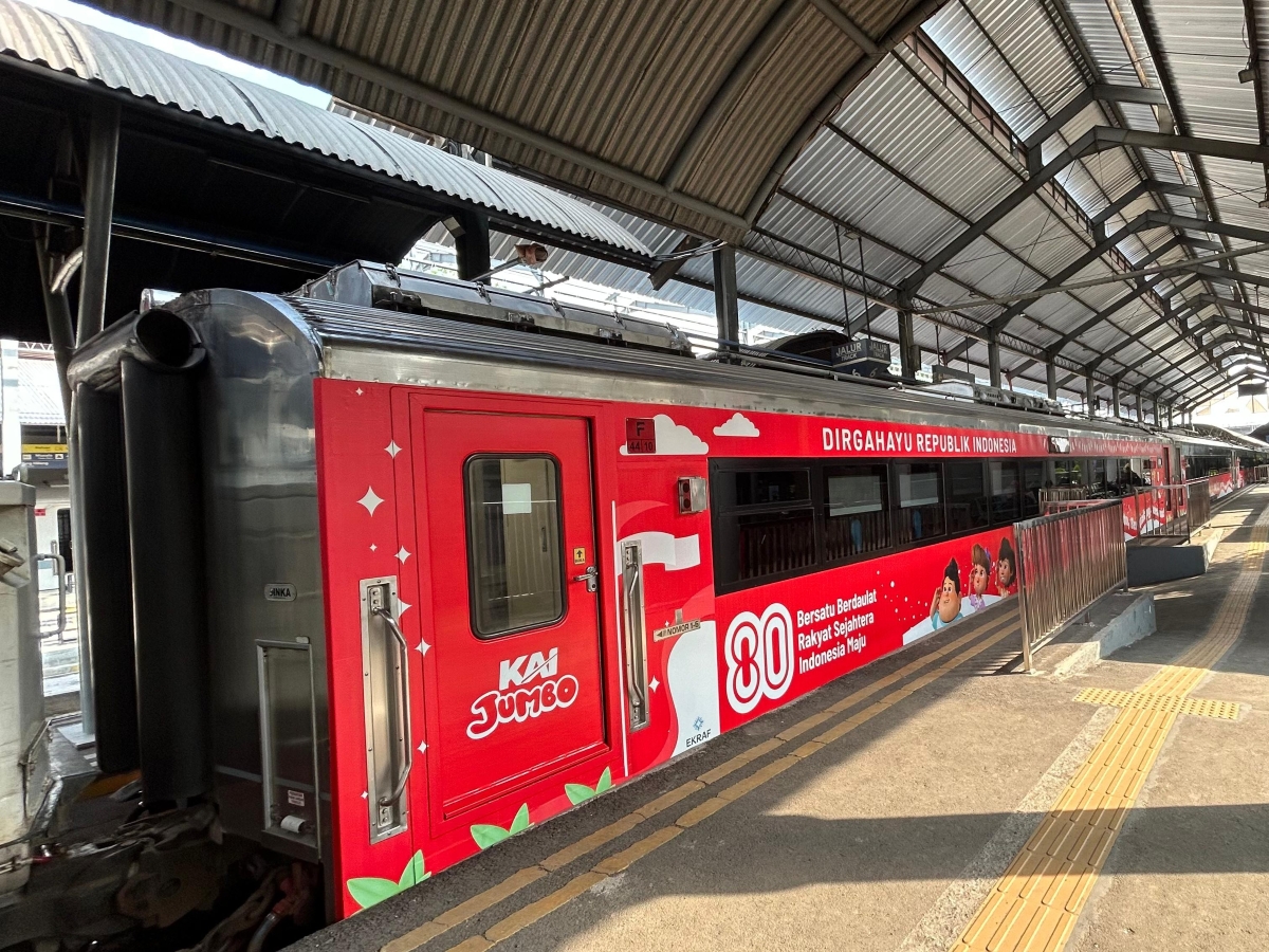 KAI rayakan HUT ke-80 RI dengan livery merah putih dan Promo Merdeka.