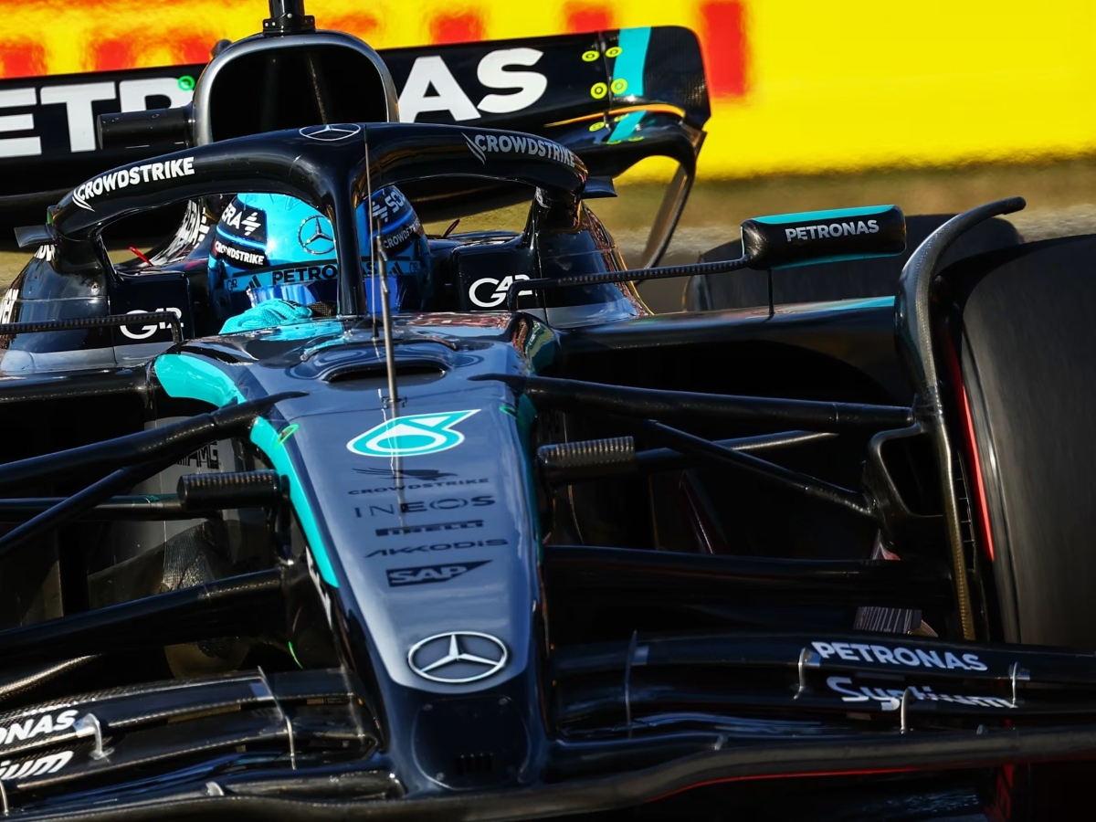 George Russell pastikan tak terburu-buru perpanjang kontrak F1 dengan Mercedes.