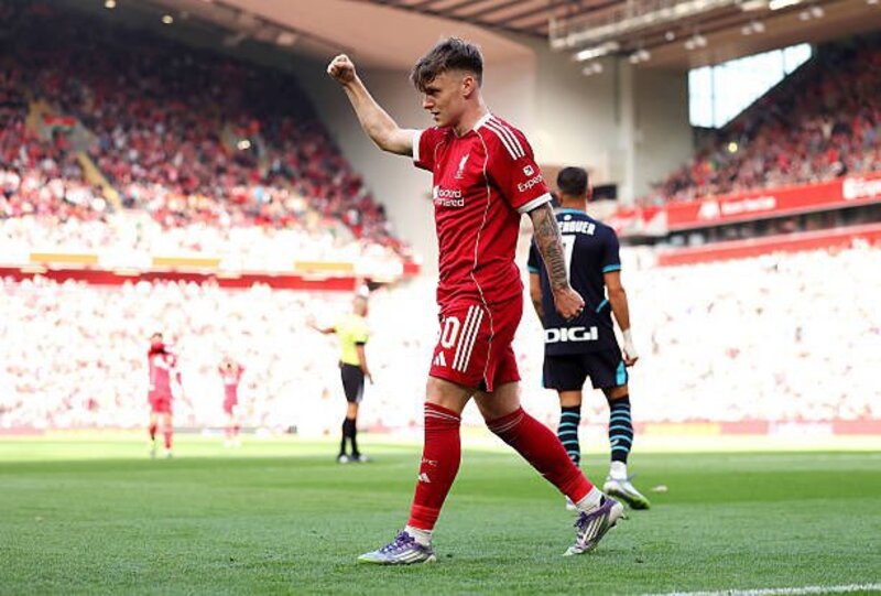 KELUAR: Ben Doak resmi hijrah ke Bournemouth