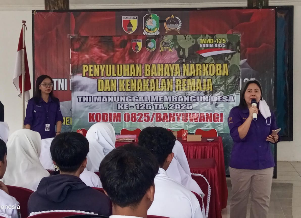Kodim 0825 Banyuwangi gelar penyuluhan kesehatan mental bagi remaja. Bahas cara kelola stres, cegah narkoba, dan pentingnya dukungan sosial.