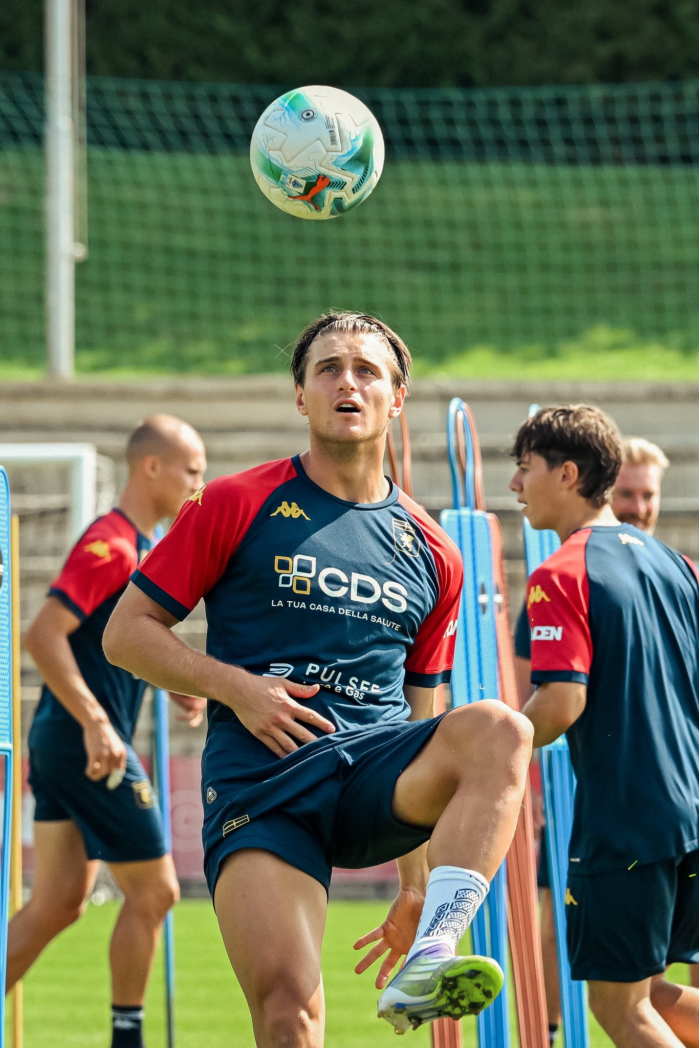 UNDERDOG: Genoa dan Lecce akan bentrok di laga awal Serie A. Kedua tim butuh start bagus