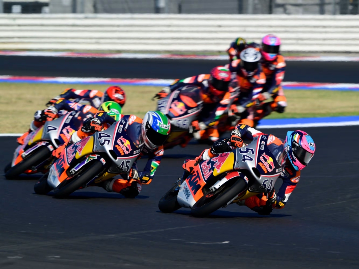 Veda Ega Pratama jadi harapan Indonesia di penutup Red Bull MotoGP Rookies Cup 2025 Misano.