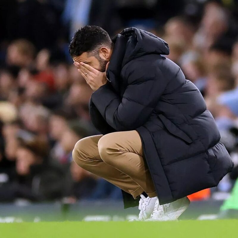 TERTEKAN: Hasil mengecewakan Manchester United kian membuat Ruben Amorim dalam tekanan