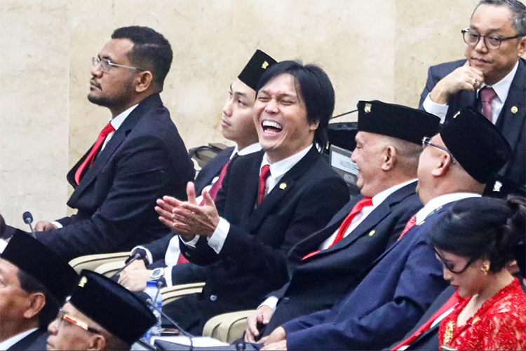 Anggota DPR RI.