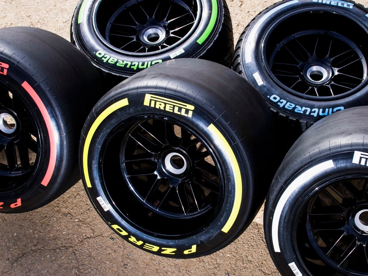 Analisis Pirelli ungkap strategi ban F1 terkini.