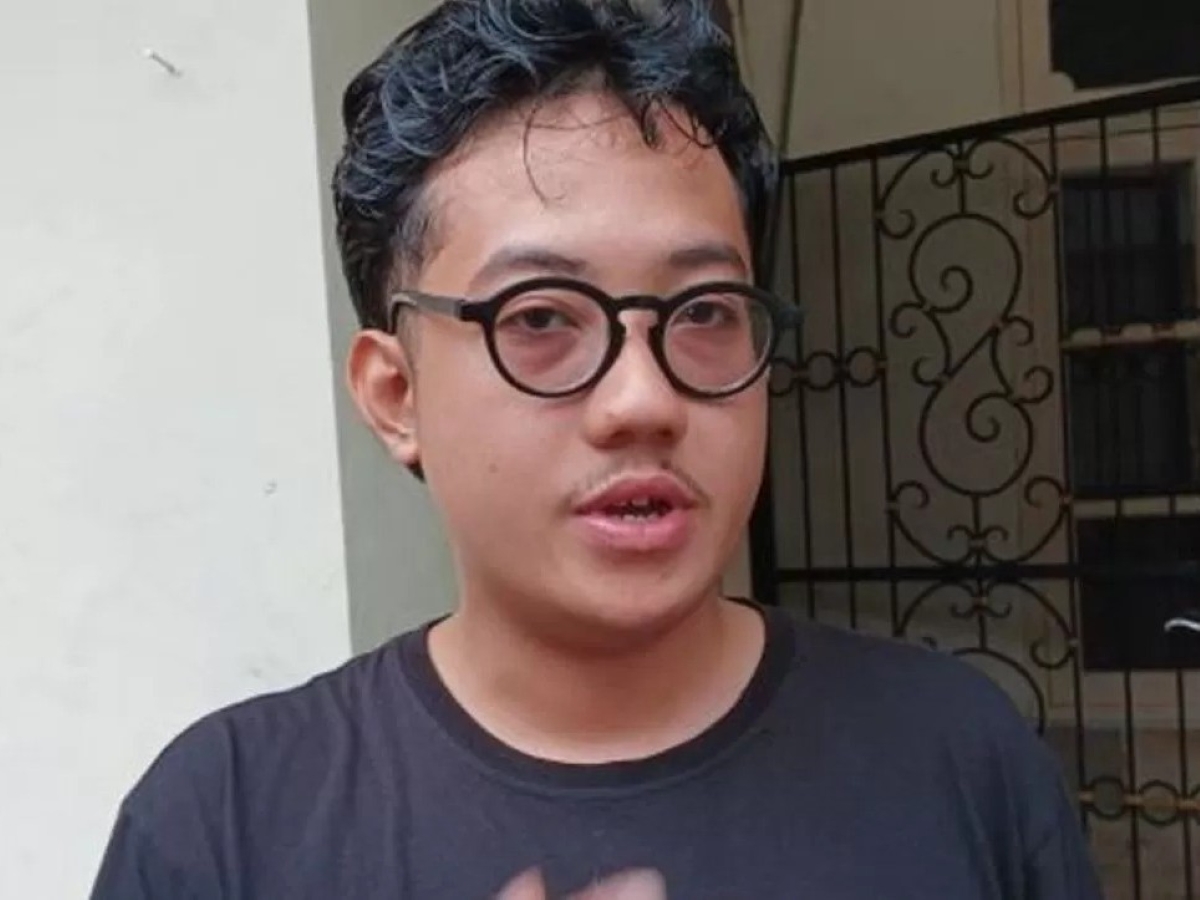 Tim advokasi Lokataru menilai penangkapan Delpedro Marhaen menyalahi aturan.