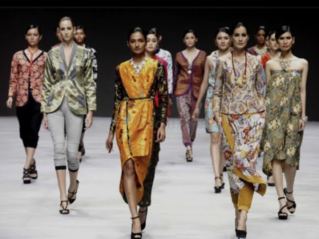 Ilustrasi Penampilan Paris Fashion Week