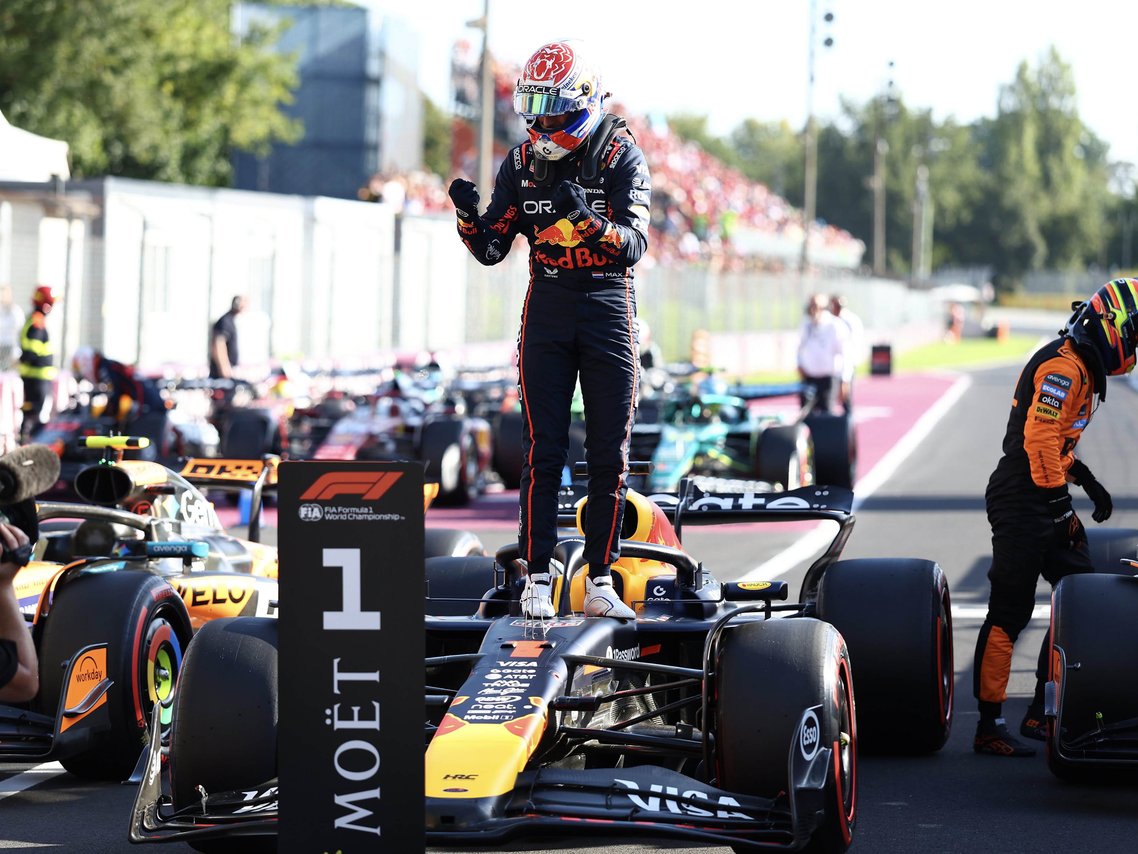 Max Verstappen rebut pole position di F1 GP Italia 2025 Monza.