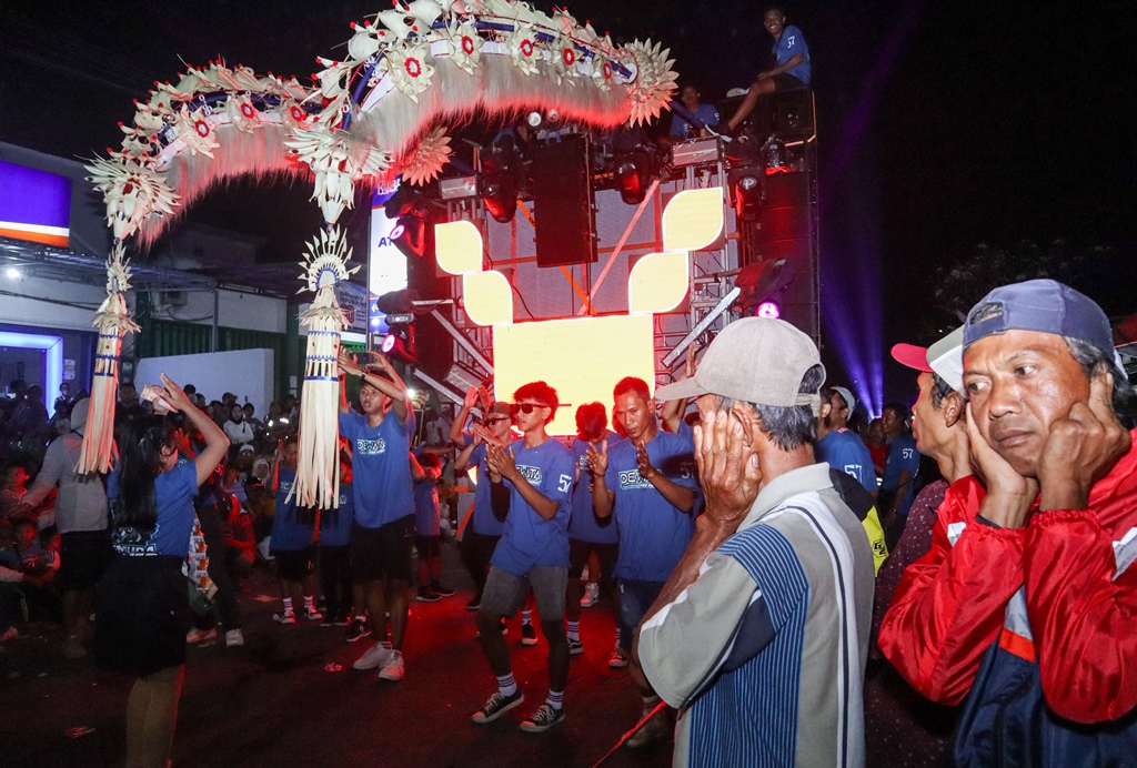 Peserta karnaval sound horeg di Desa/Kecamatan Sempu yang membuat bising dan berlangsung hingga dini hari pada Sabtu (6/9).