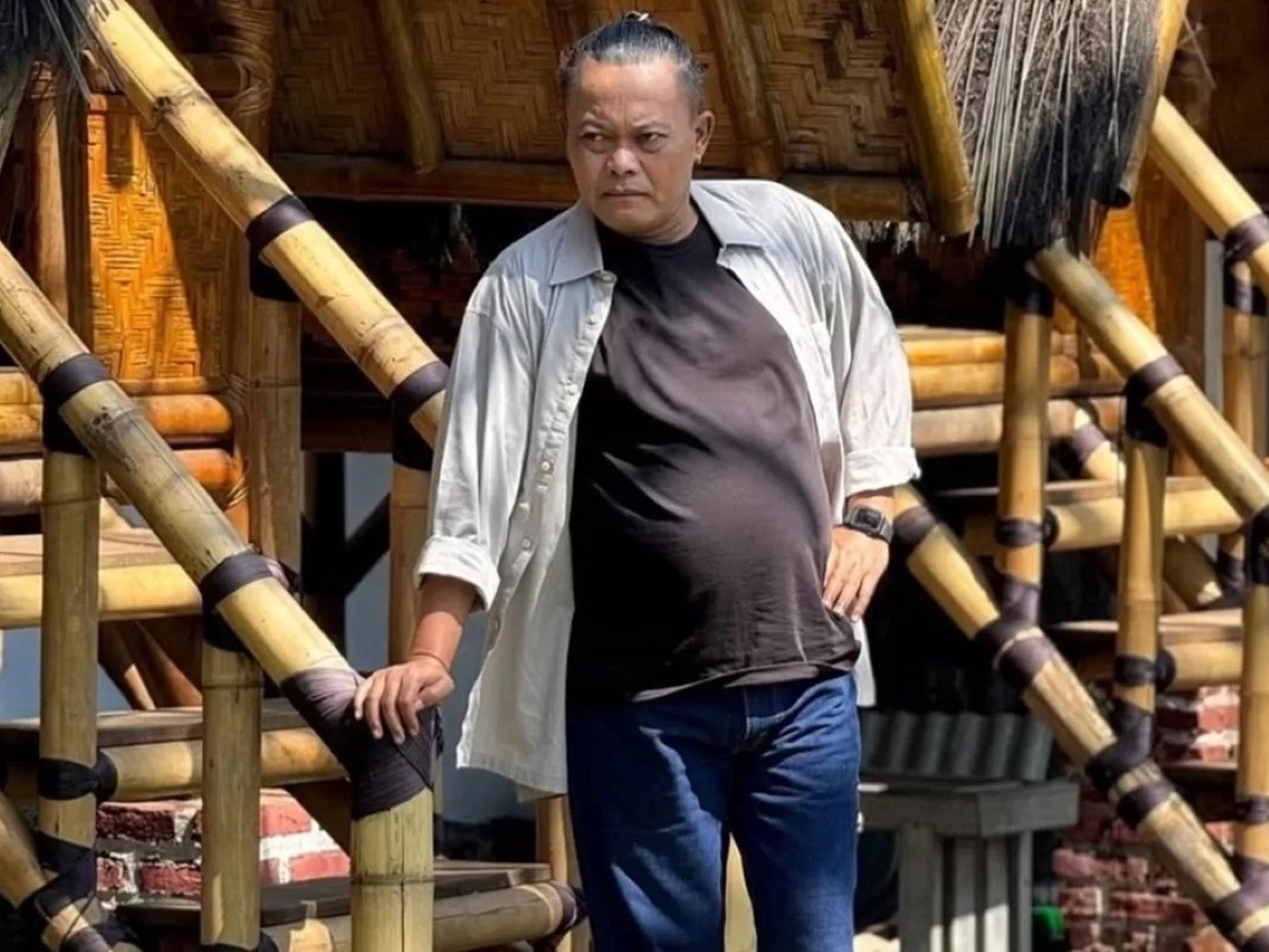 Komedian Sule dirawat intensif akibat tifus dan anemia.