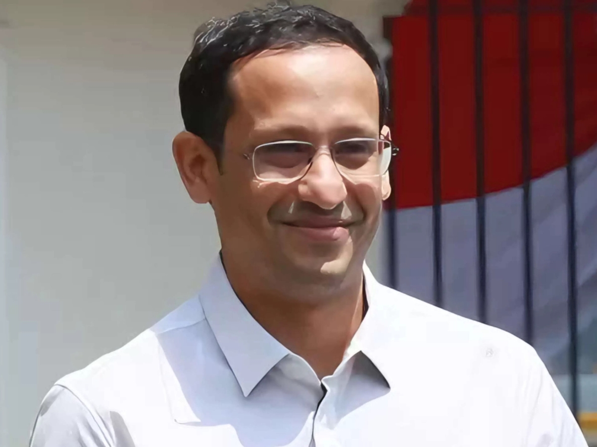 Profil lengkap Nono Anwar Makarim, ayah Nadiem Makarim.