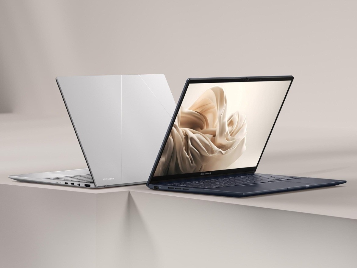 Laptop ringan terbaik 2025 dengan desain tipis.