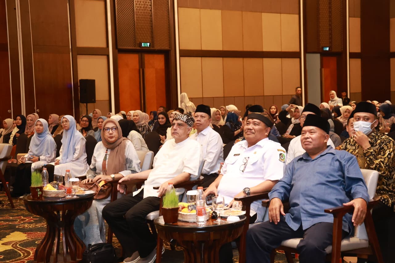 Sekretaris Dispendik Alfian menghadiri quality time bareng wali murid Lazuardi Tursina Banyuwangi