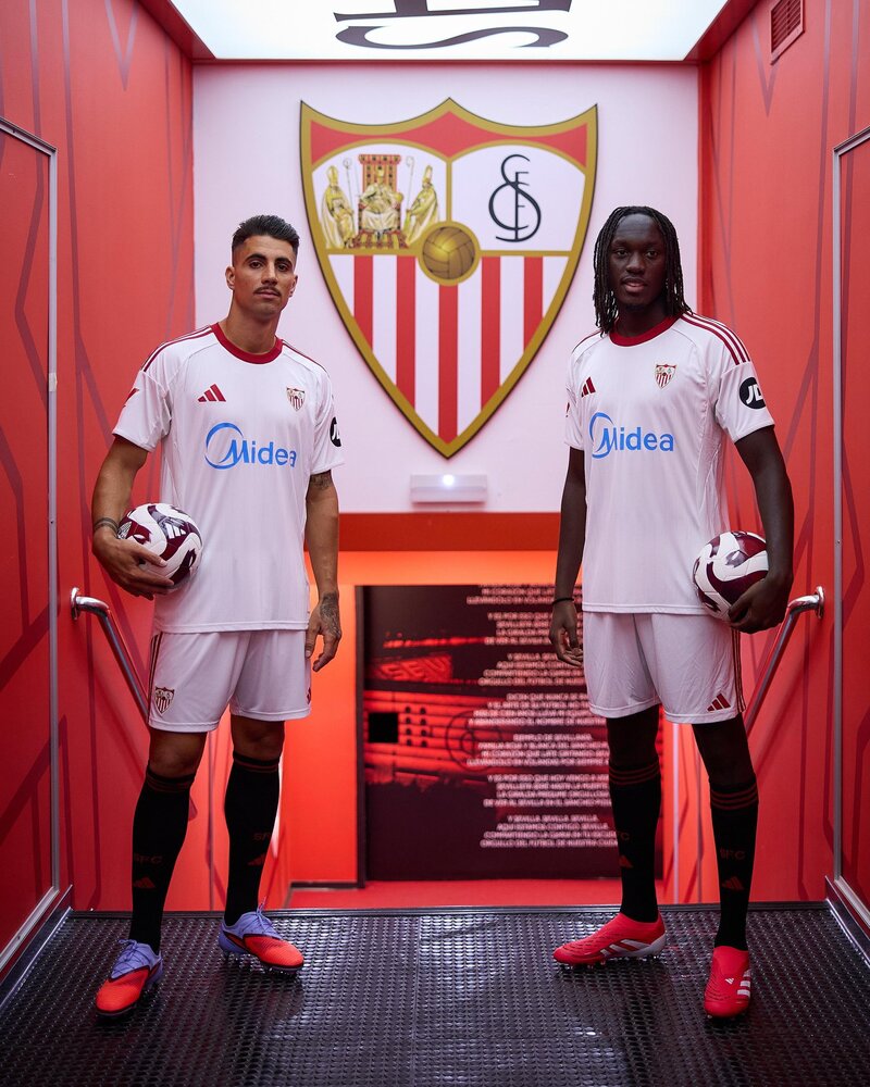 TREN POSITIF: Sevilla akan menjamu Elche di La Liga