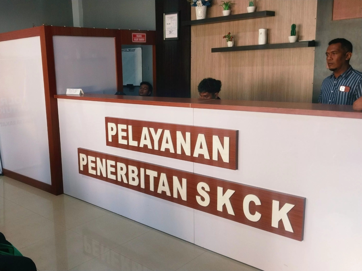Buat SKCK online 2025 kini lebih praktis lewat aplikasi Super Apps Polri Presisi.
