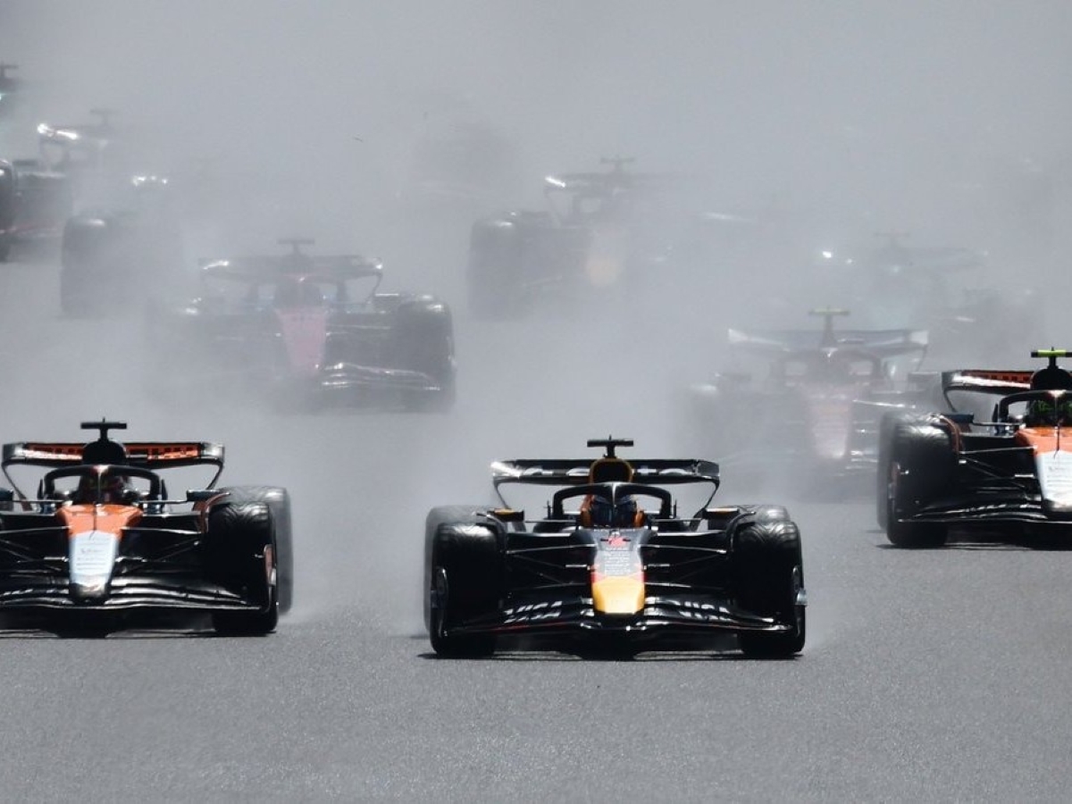 Harga tiket F1 GP Inggris 2026 di Silverstone bikin kaget.