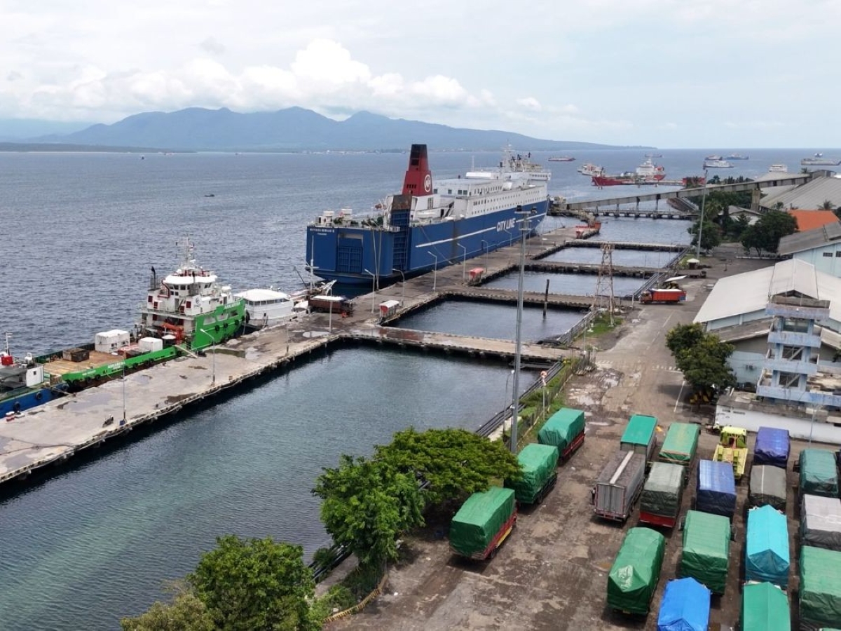 Pelabuhan Tanjung Wangi tingkatkan kesiapsiagaan hadapi cuaca ekstrem.