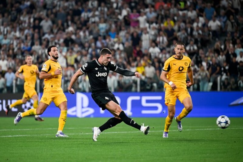 DRAMA 8 GOL: Juventus bermain imbang versus Dortmund di Liga Champions 2025