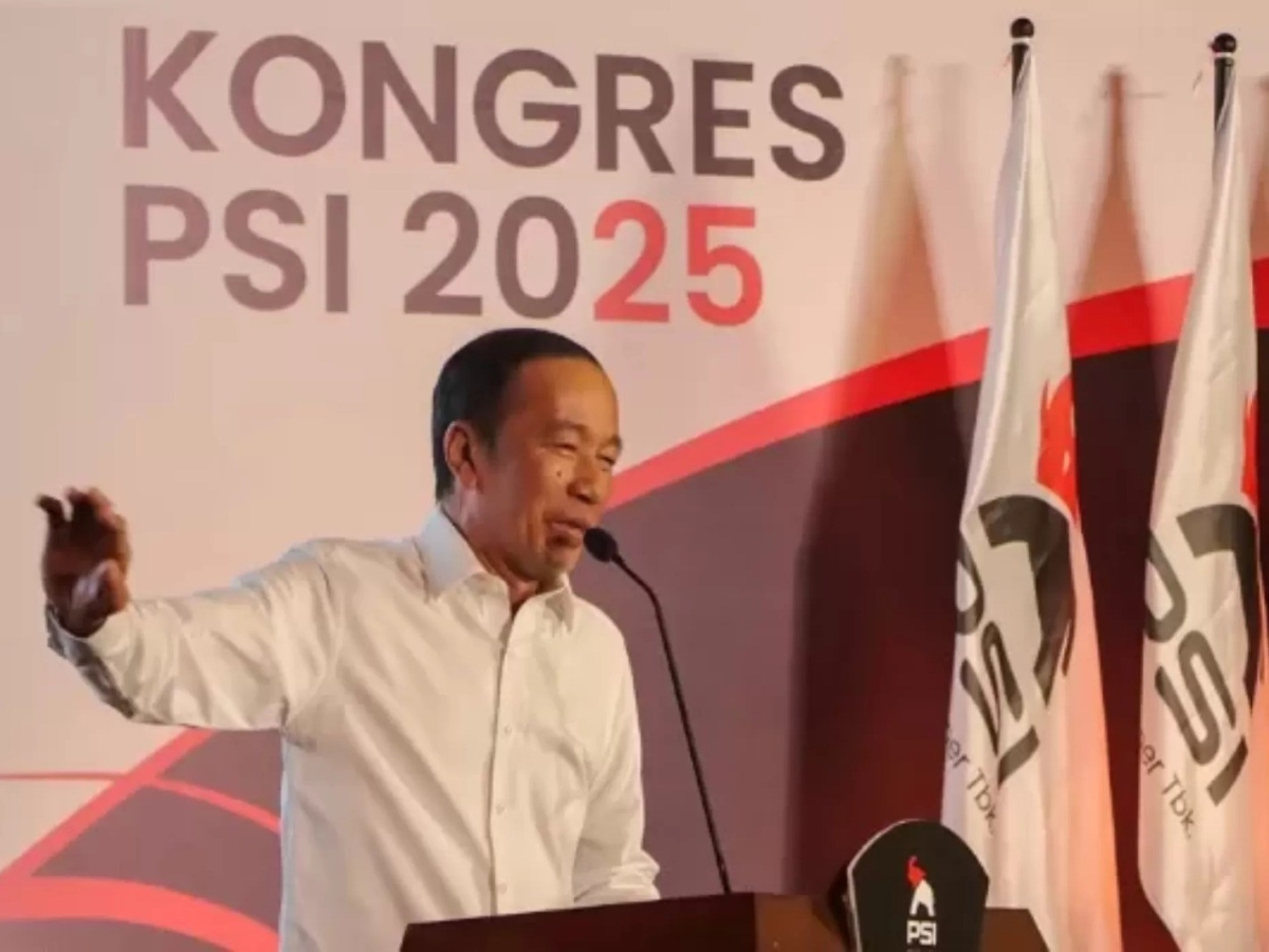 Jokowi bergabung dalam Dewan Penasihat Global Bloomberg New Economy 2025.