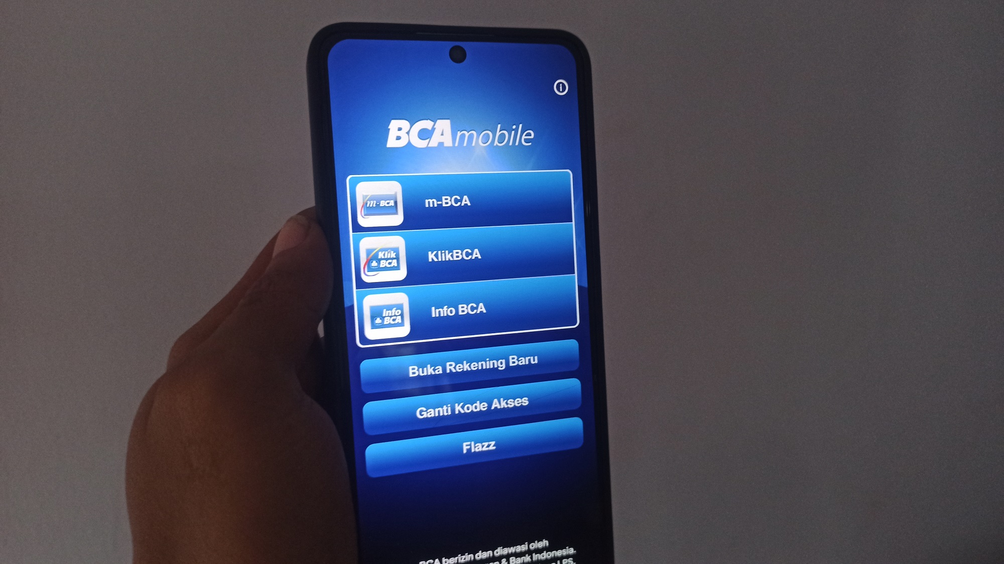 M-BCA sudah bisa diakses lagi.
