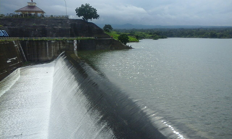Waduk Bajulmati di Baluran Situbondo ini mengairi hektaran sawah di Banyuwangi.