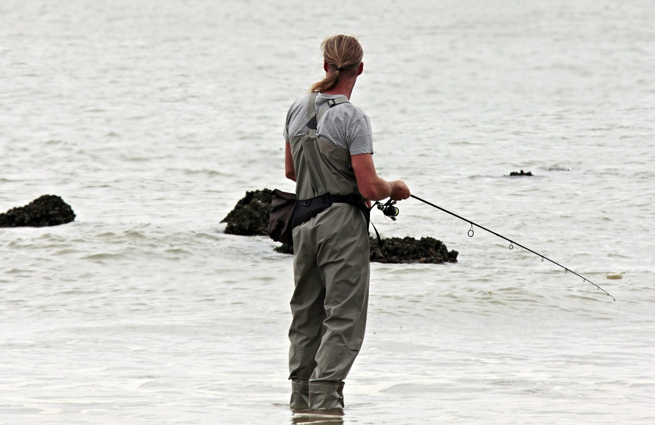 Ramalan memancing hari ini, 30 September 2025 menurut kepercayaan Jawa.