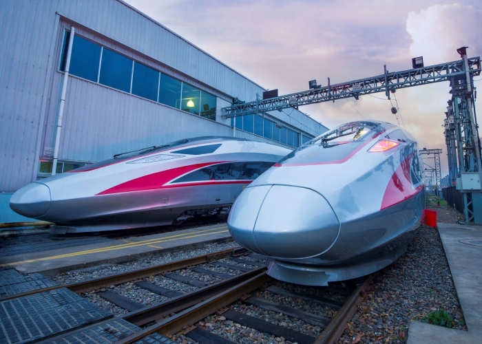 Rencana kereta cepat Jakarta&ndash;Surabaya siap diwujudkan.