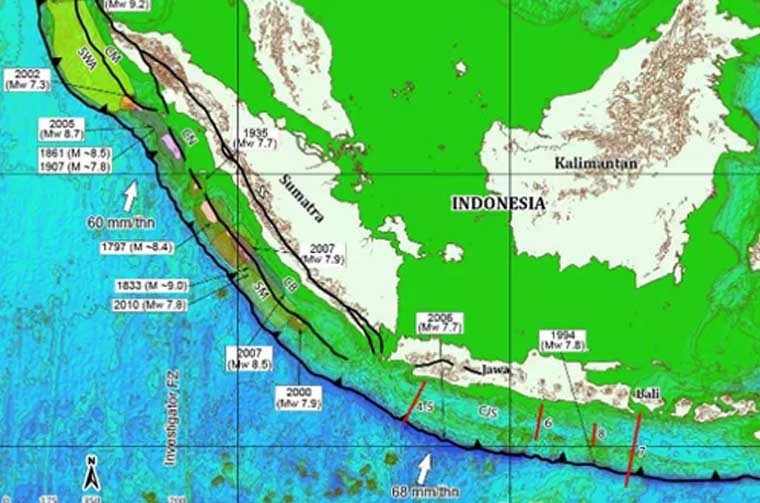 Bidang megathrust seukuran Pulau Jawa. Getarannya diprediksi sangat dahsyat.