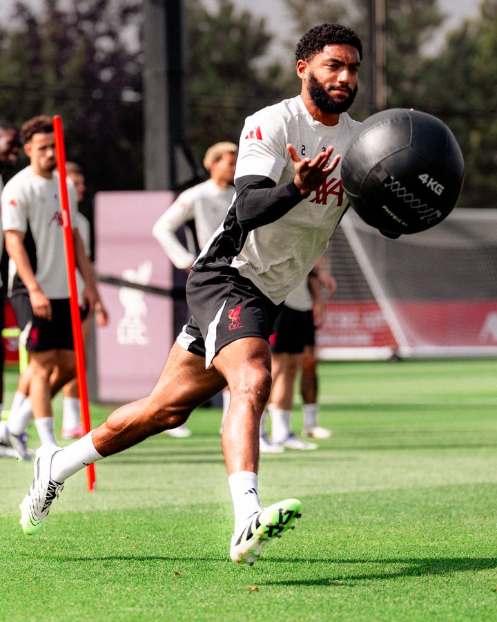 INCARAN: Joe Gomez selain dirilirik kontestan Liga Inggris juga diminati raksasa Liga Italia