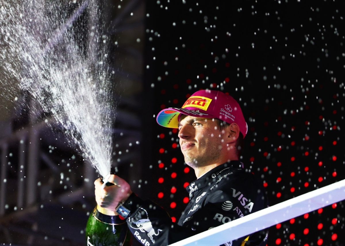 Max Verstappen akui alami kesulitan besar di F1 GP Singapura.